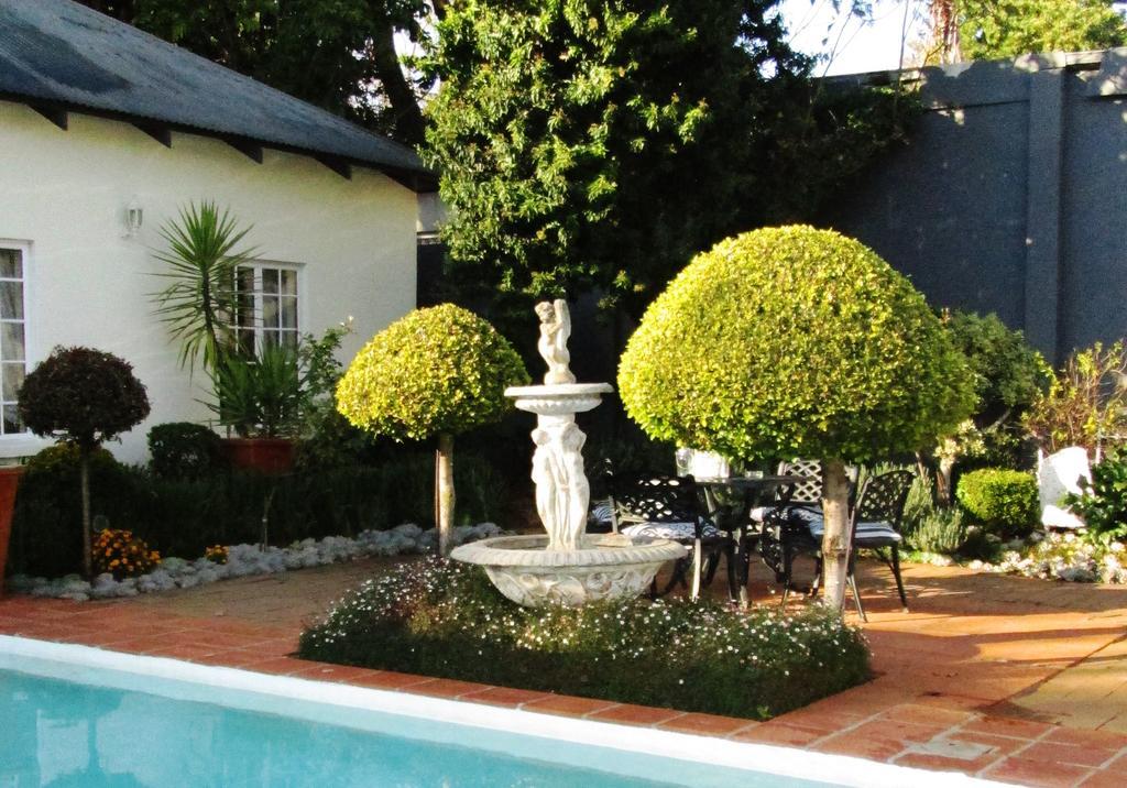 Brooks Cottage พริทอเรีย ภายนอก รูปภาพ